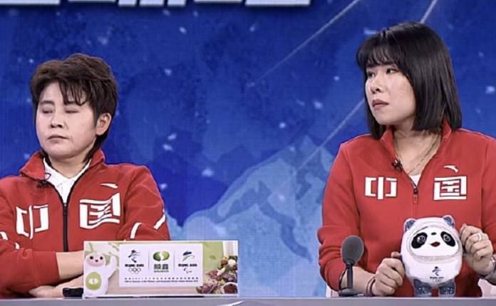 女士长时尚风情